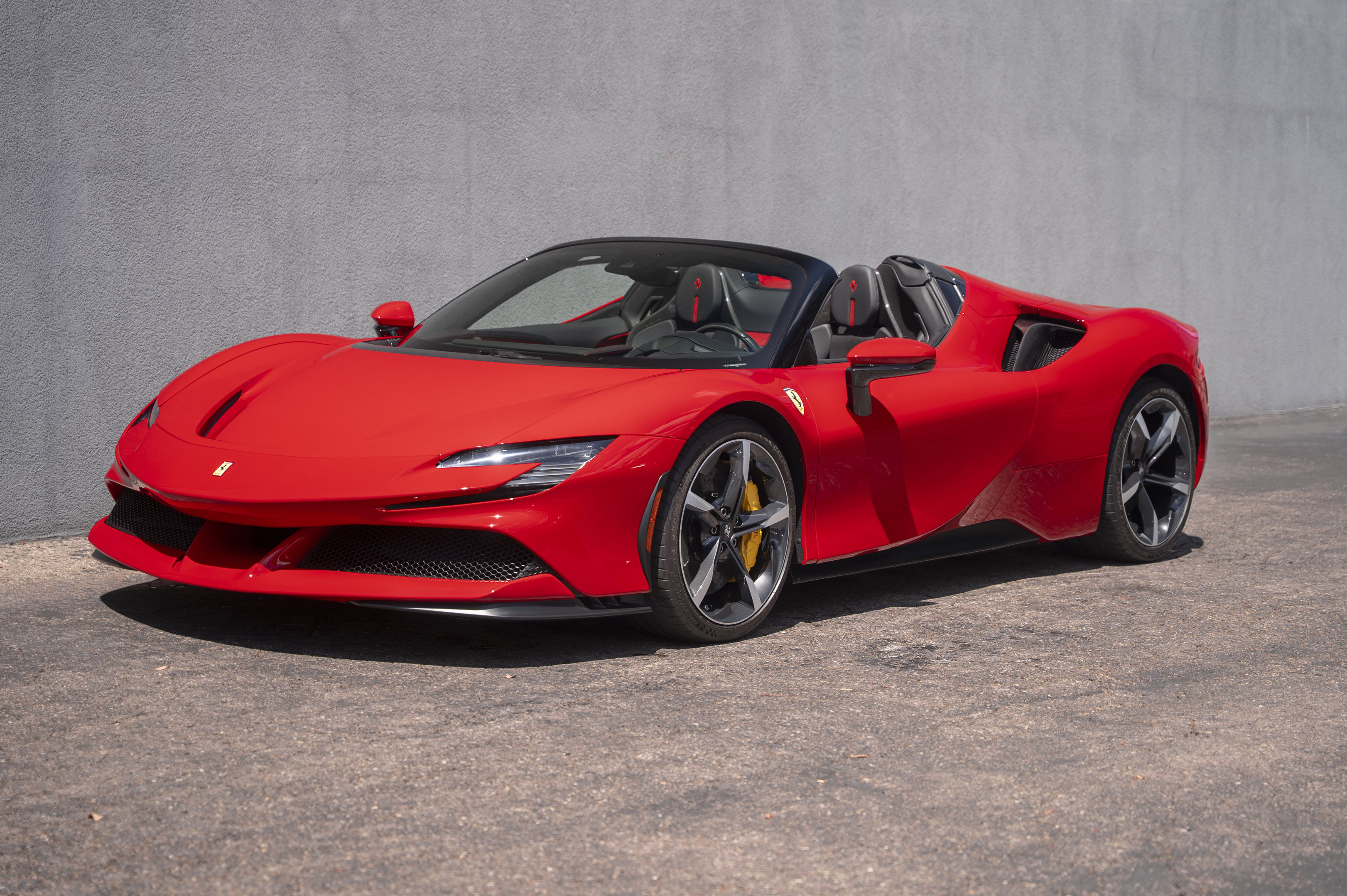 Used 2022 Ferrari SF90 Spider
