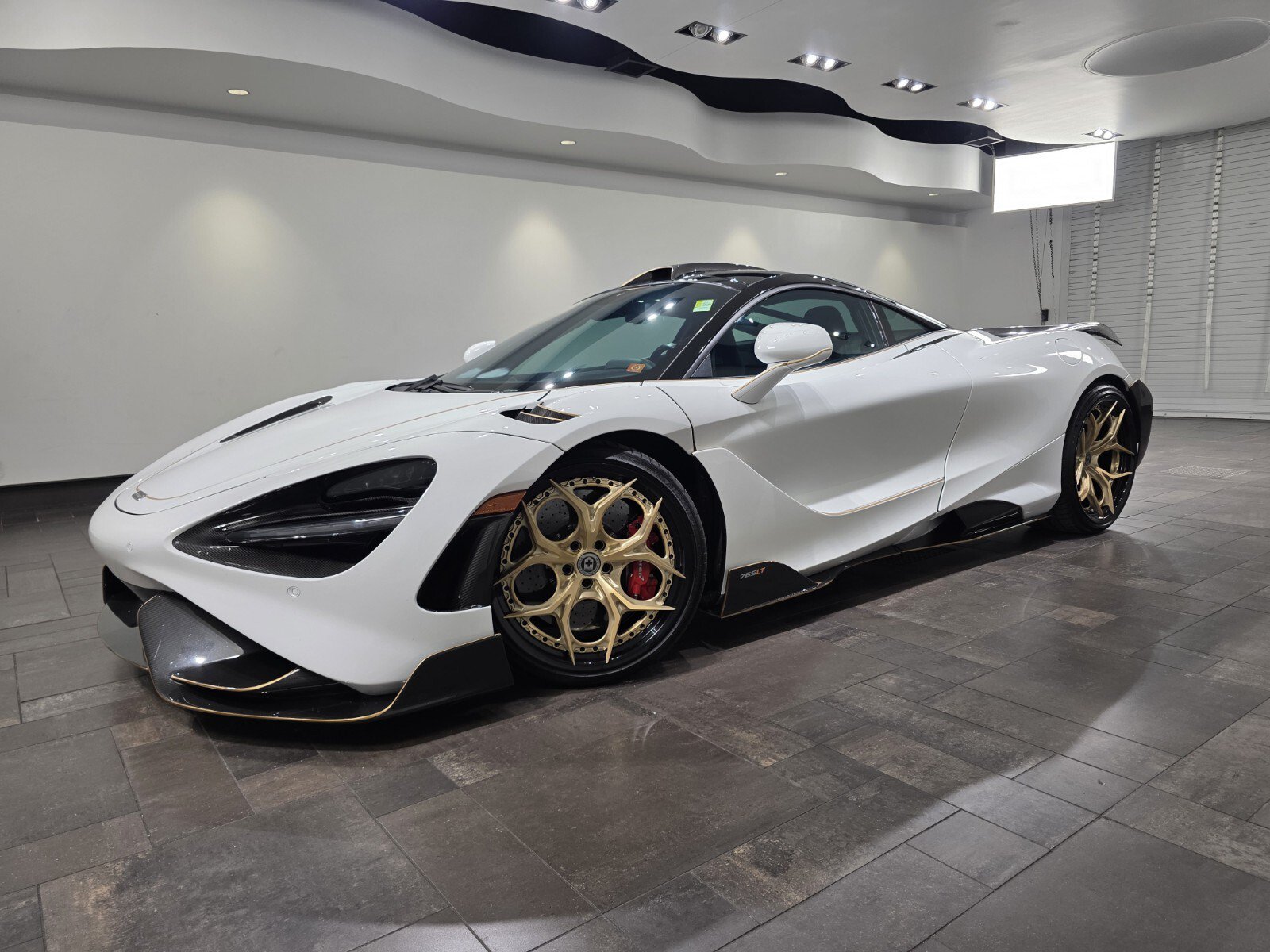 Used 2020 McLaren 720S 1