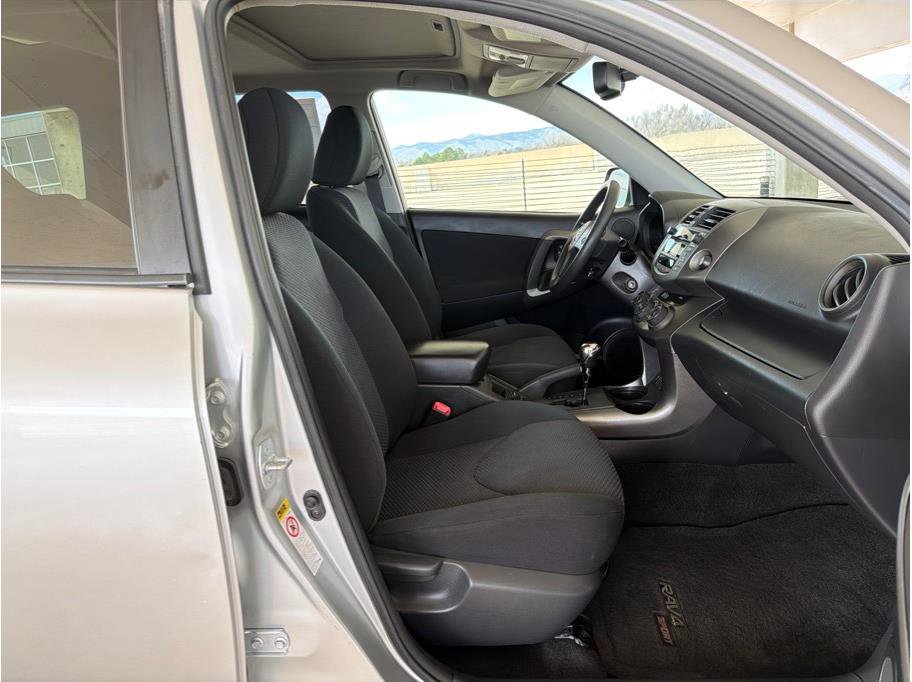 2011 Toyota RAV4 Sport