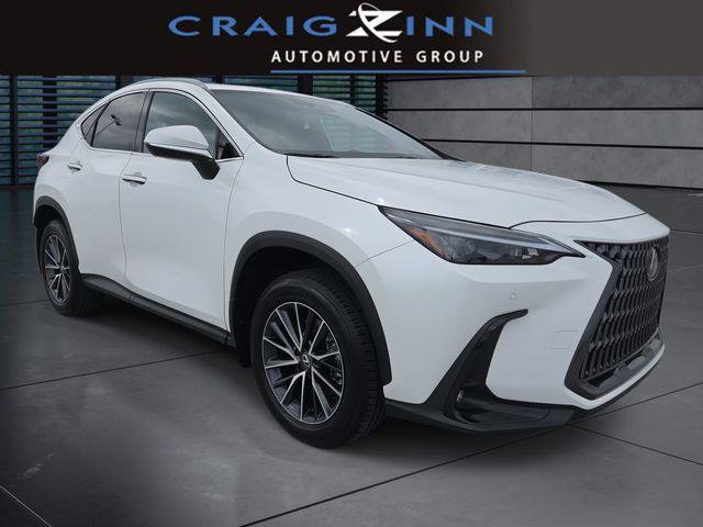 Certified 2025 Lexus NX 250 FWD w/ Towing Package (2000 Lbs)