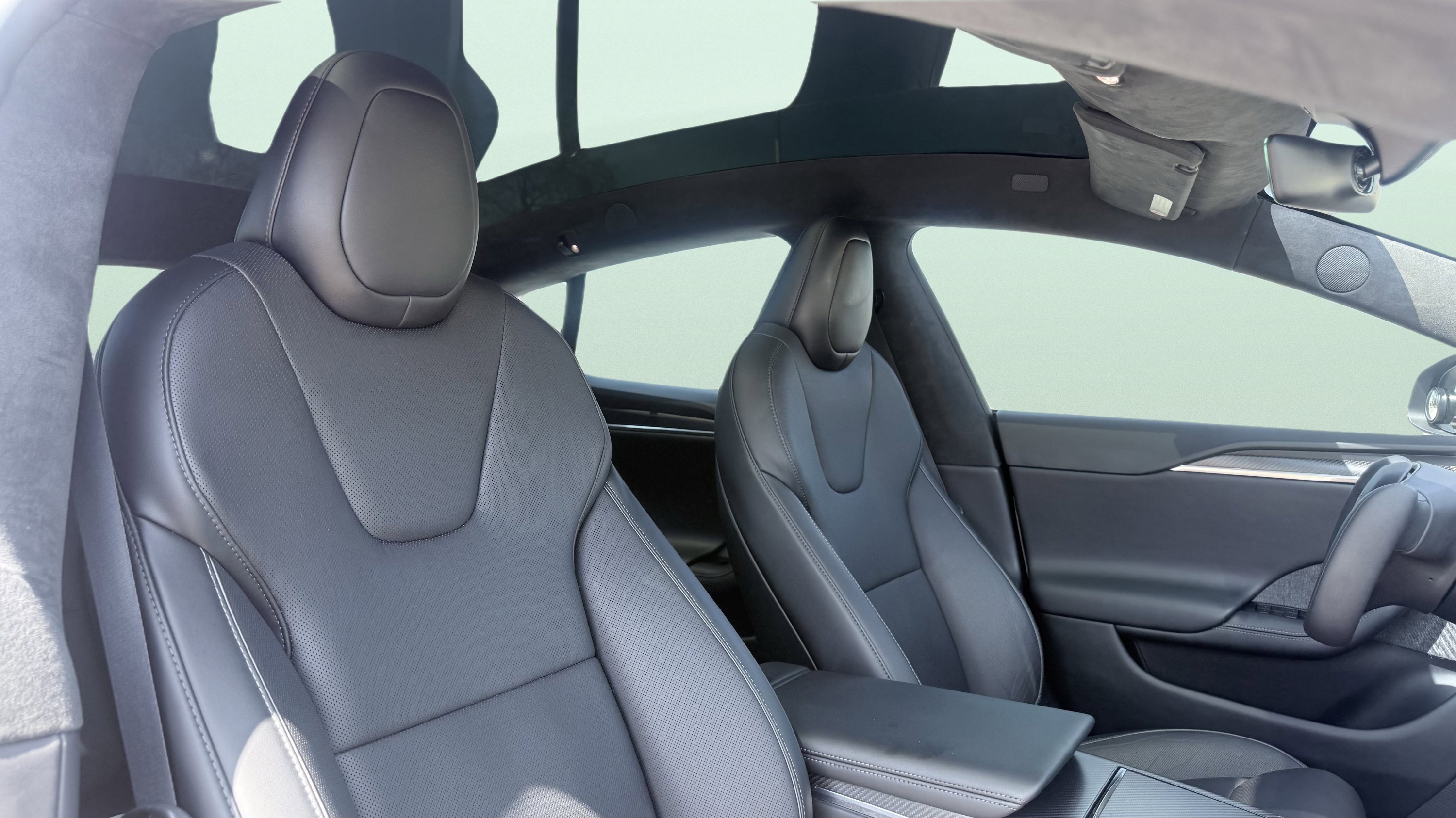 2022 Tesla Model S Plaid