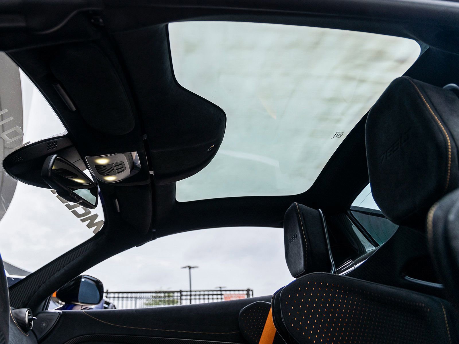 Used 2022 McLaren 765LT photo 26