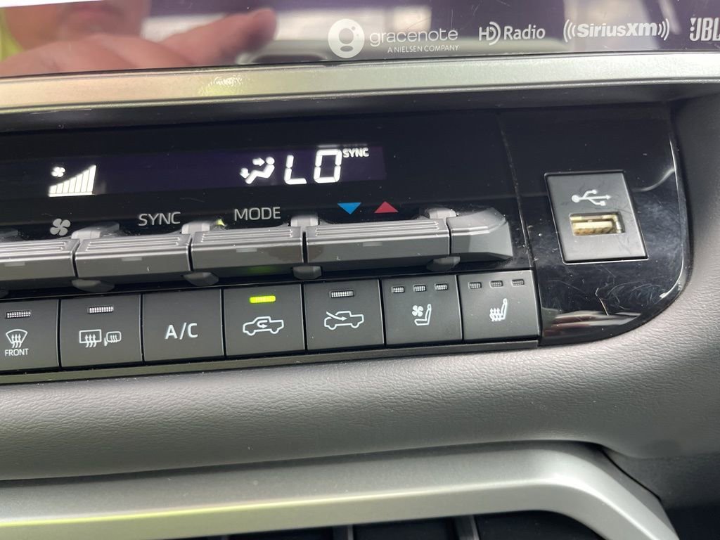 2023 Toyota Tundra Platinum