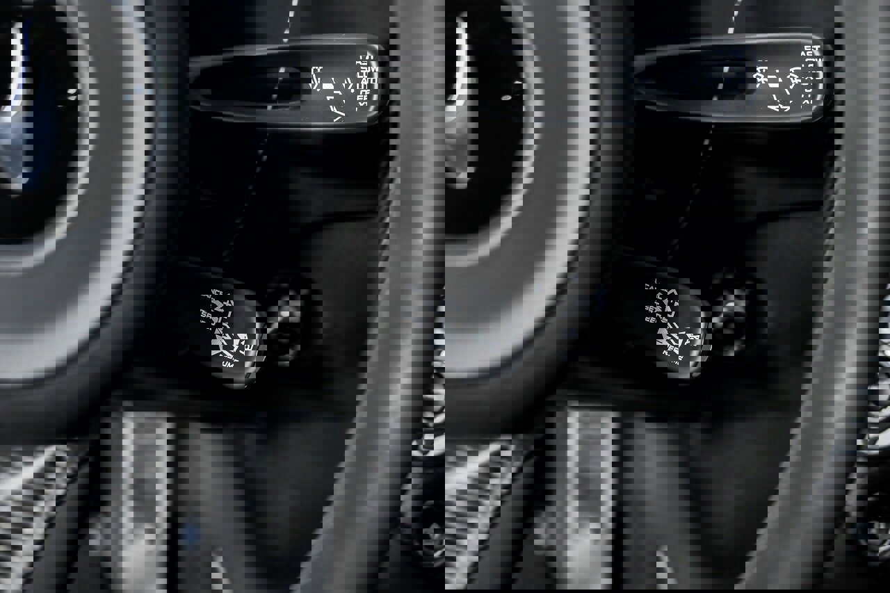 Used 2021 McLaren 765LT photo 35