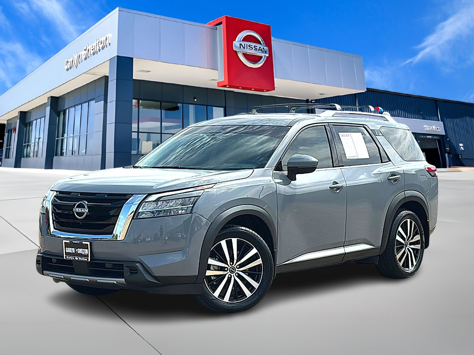Used 2024 Nissan Pathfinder Platinum