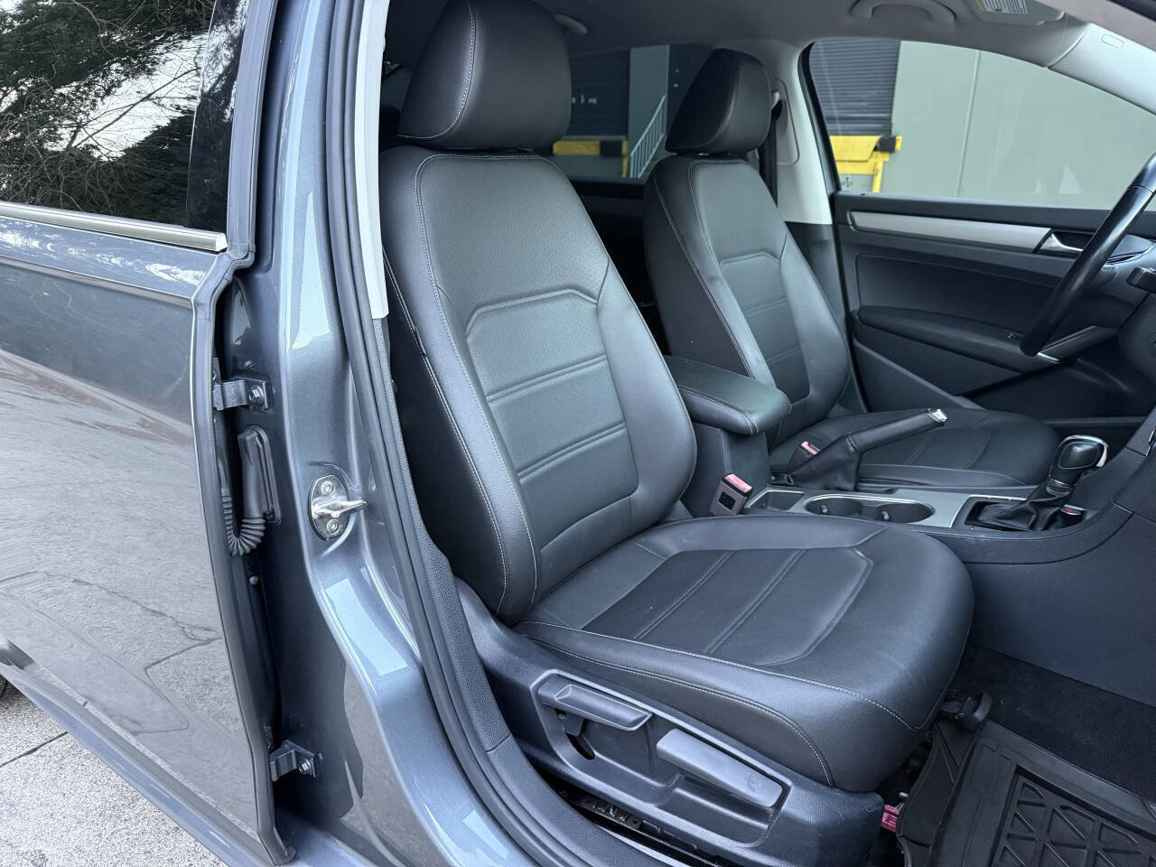 2020 Volkswagen Passat 2.0T SE