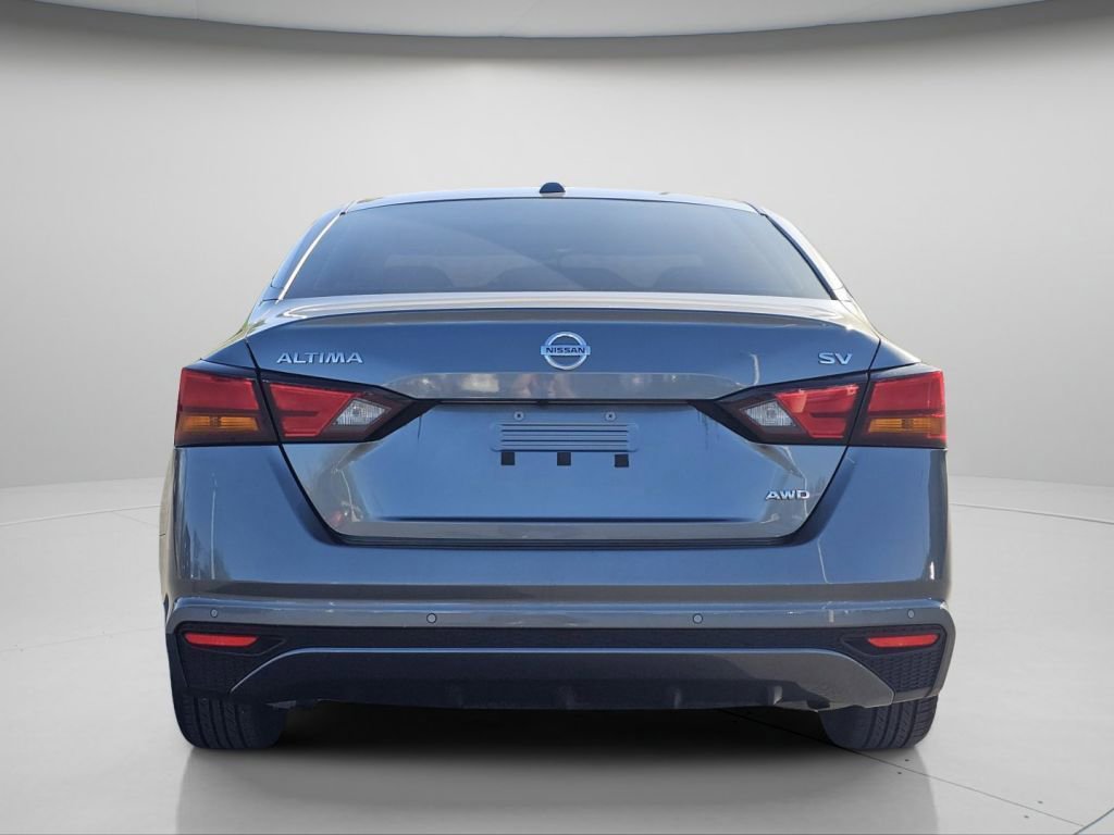 2022 Nissan Altima 2.5 SV
