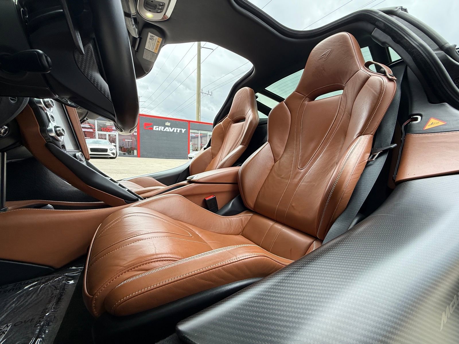 Used 2018 McLaren 720S Performance photo 20