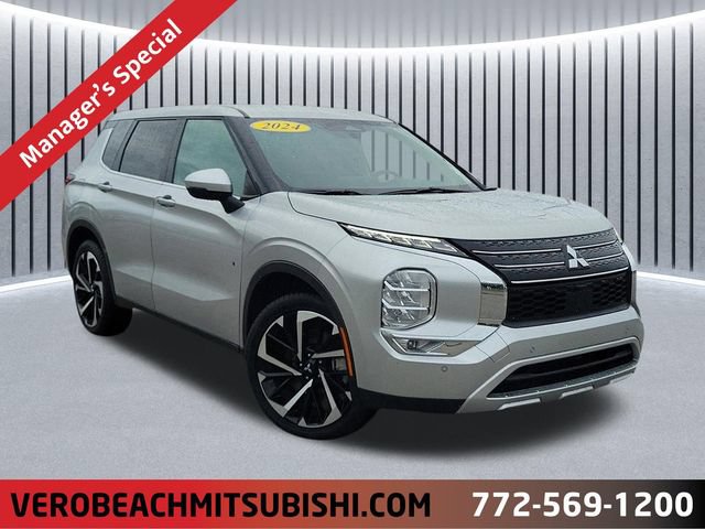 Used 2024 Mitsubishi Outlander SE