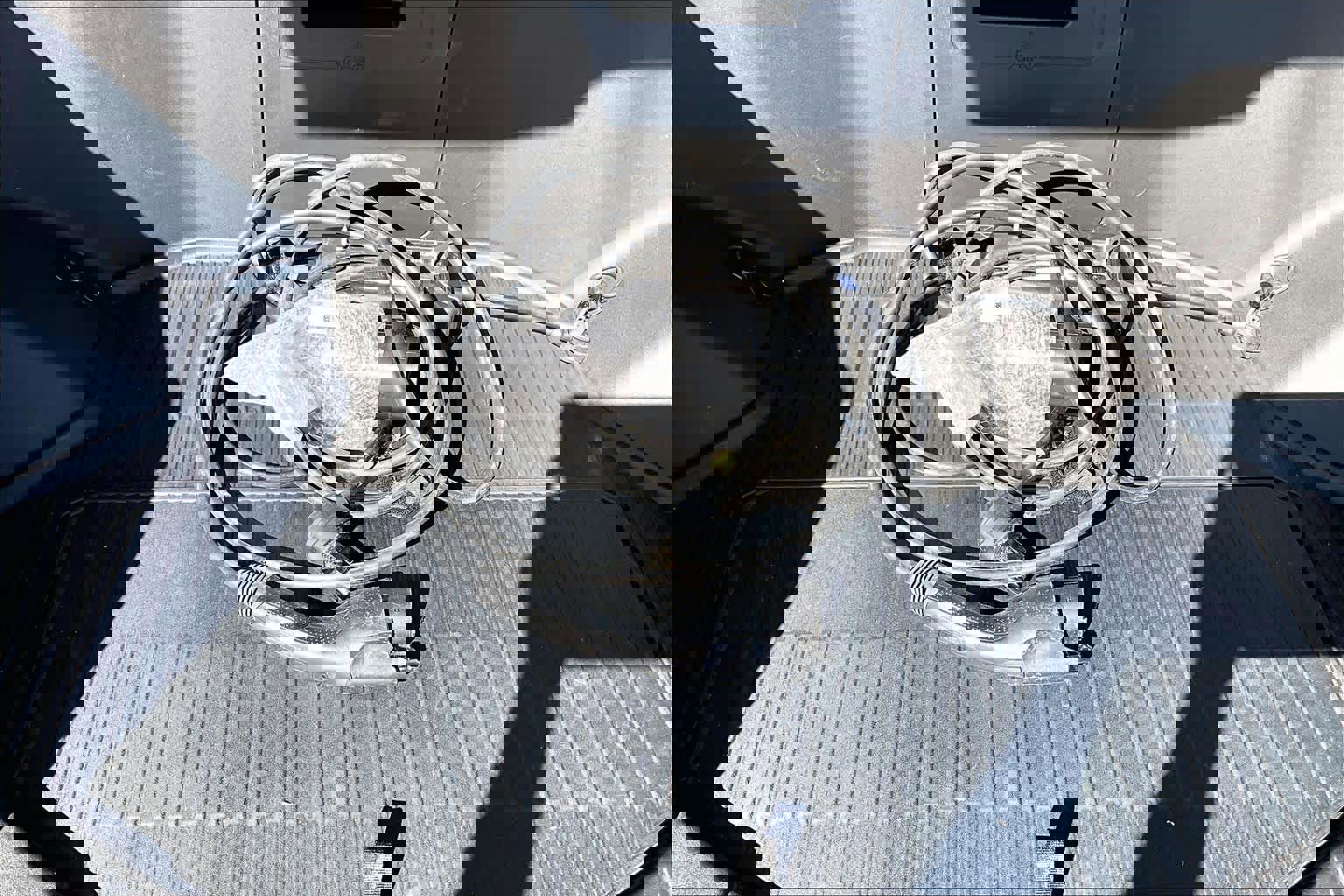 2025 Ford F150 Lightning Flash