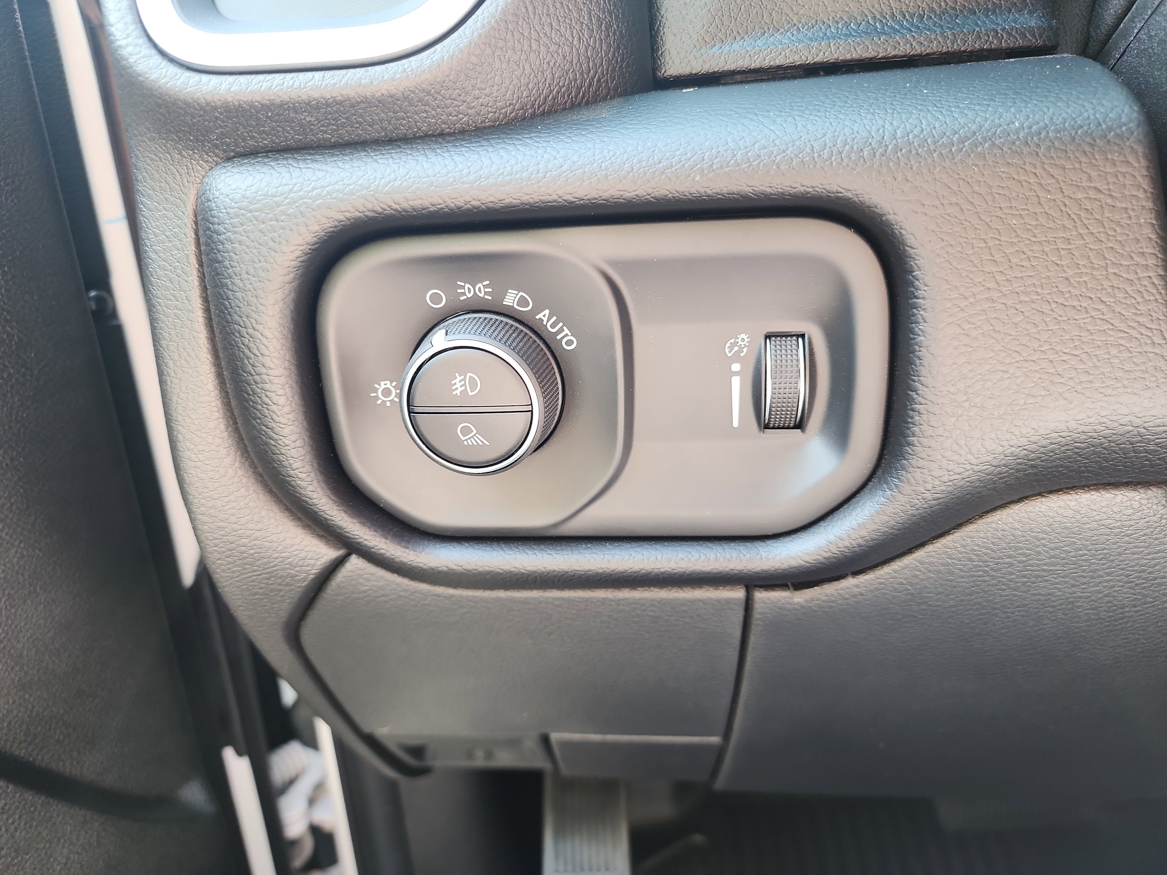 2026 RAM 5500 4x4 Crew Cab