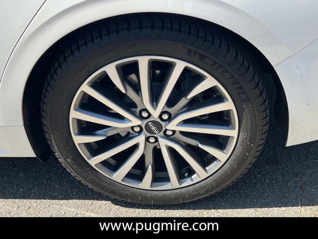 2018 Lincoln Continental Select