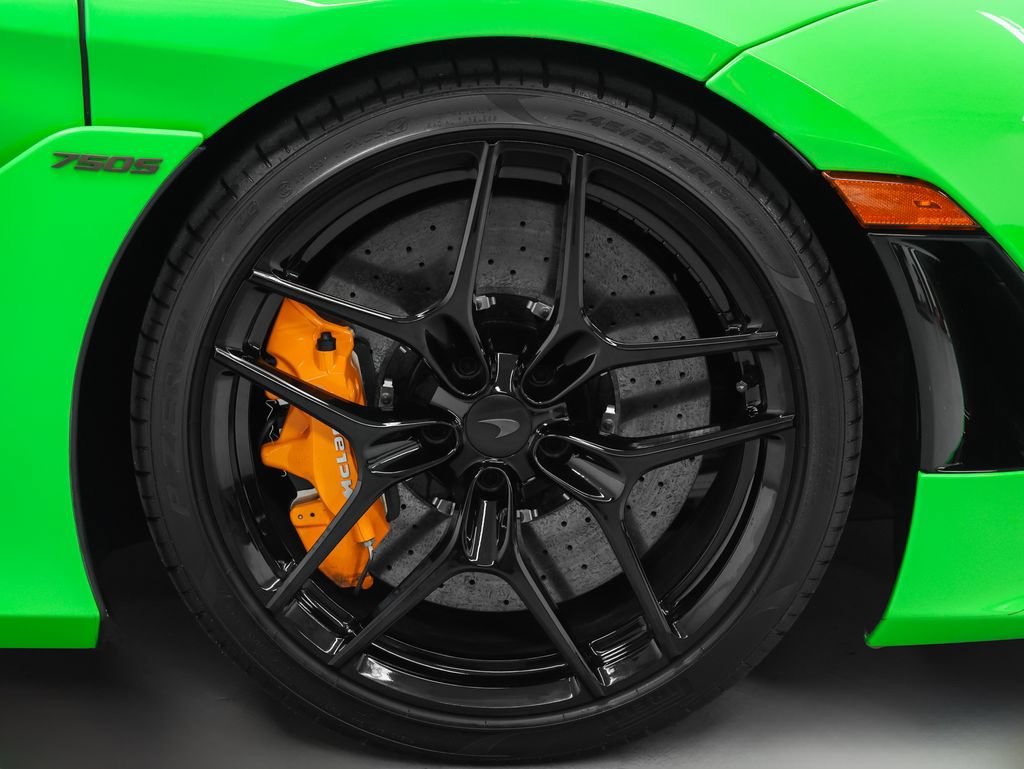 Used 2025 McLaren 750S Spider photo 11