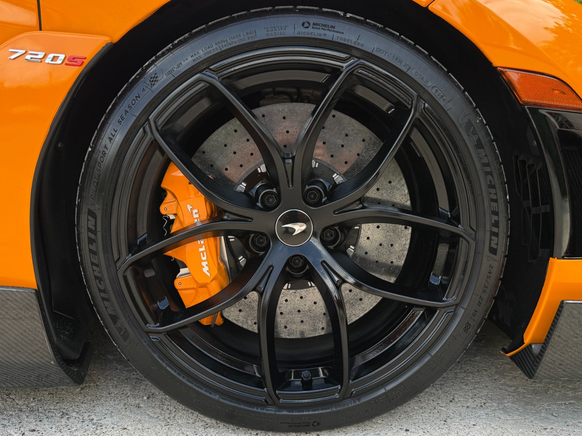 Used 2021 McLaren 720S Performance photo 74