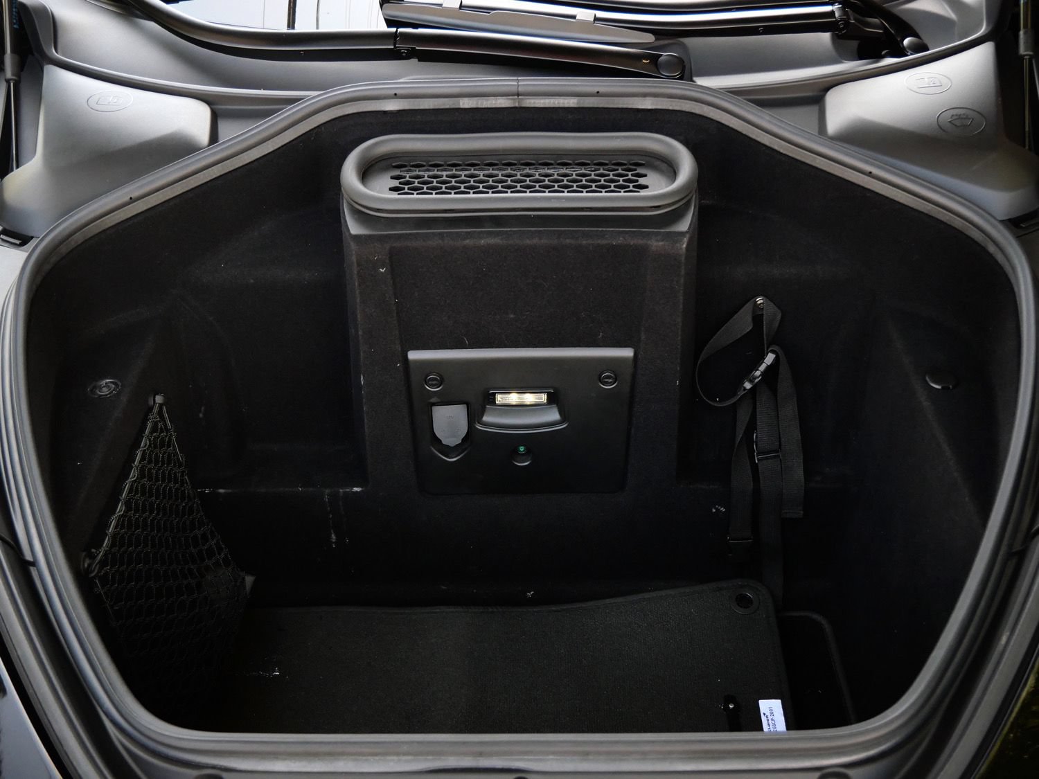 Used 2019 McLaren 720S Performance photo 31