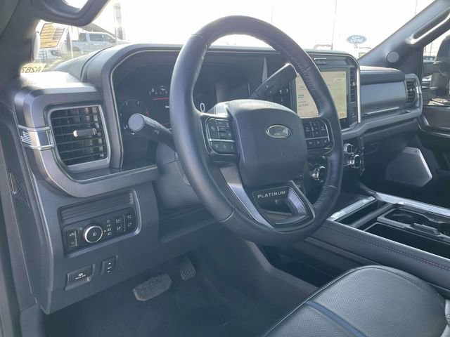 2025 Ford F450 Platinum