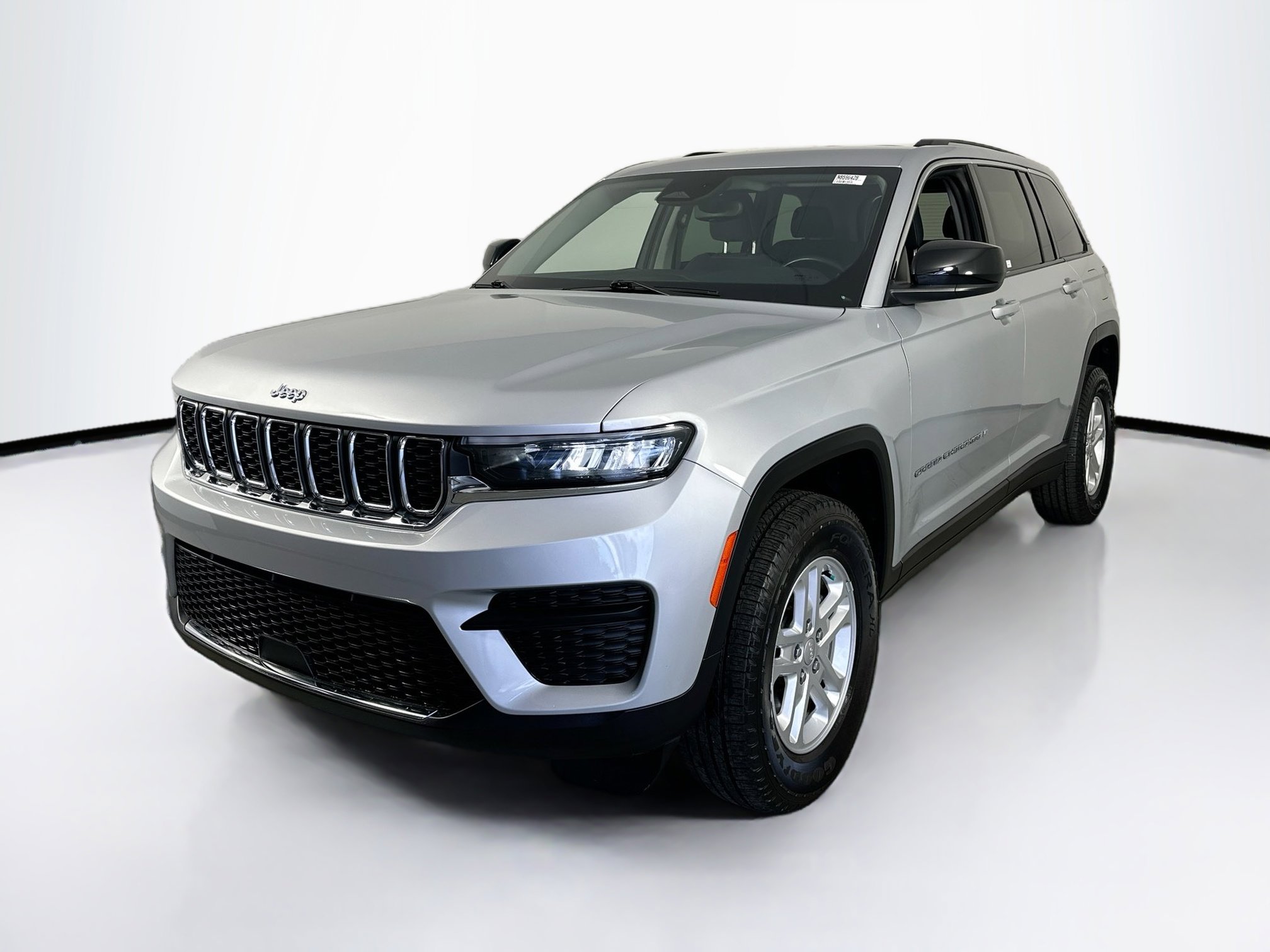 2022 Jeep Grand Cherokee Laredo