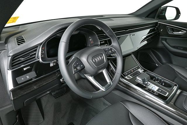 2026 Audi Q8 Premium