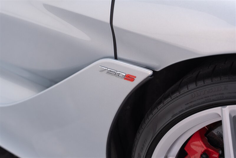 Used 2024 McLaren 750S Spider photo 27