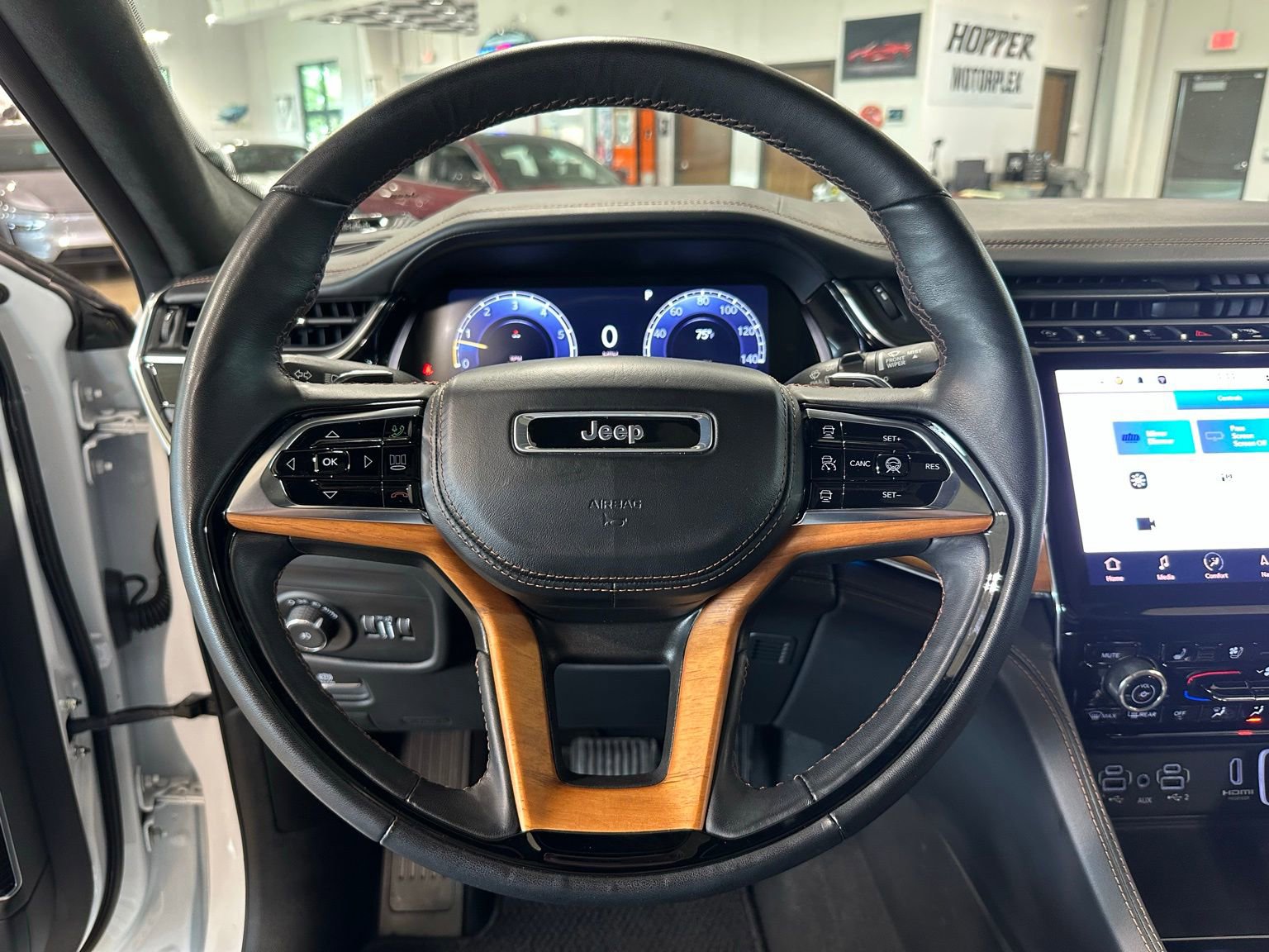 2024 Jeep Grand Cherokee Summit