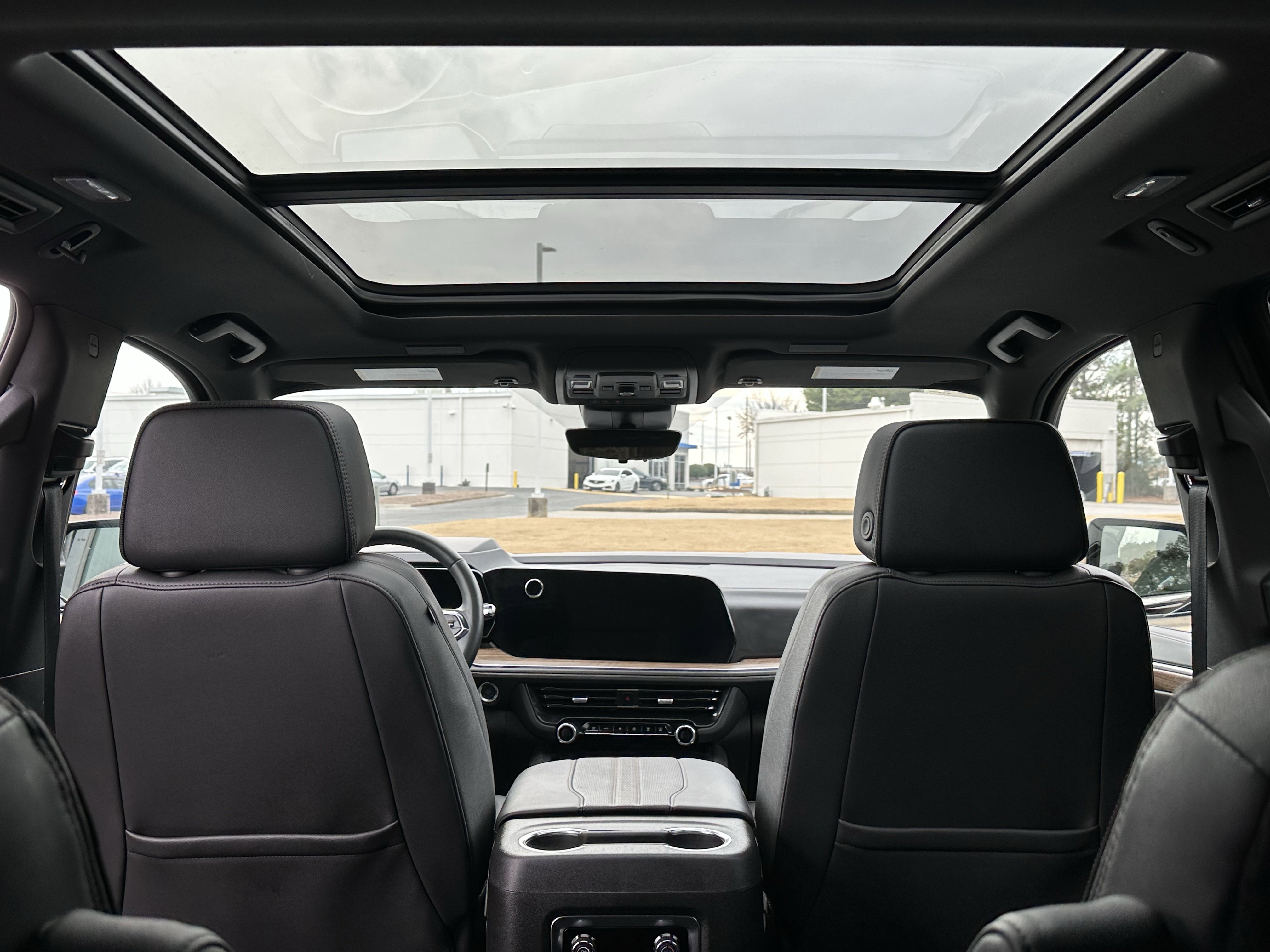 2025 Chevrolet Suburban High Country