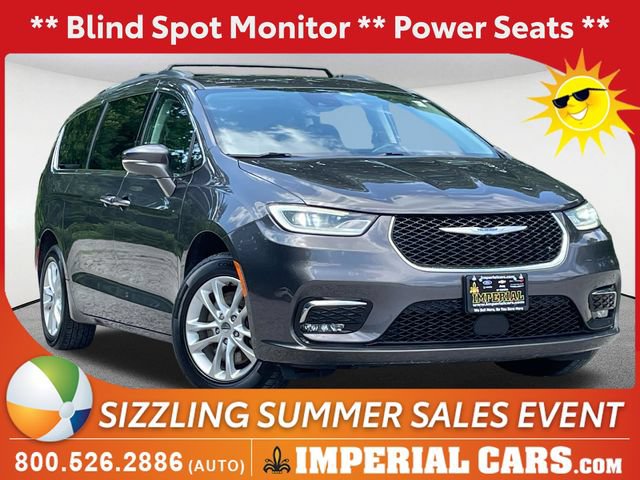 Used 2021 Chrysler Pacifica Touring w/ Cold Weather Group