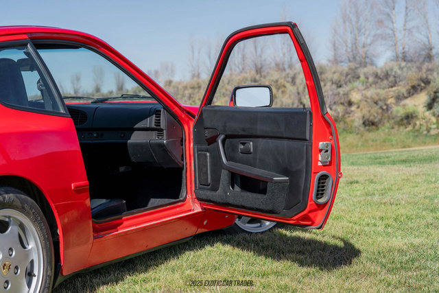 1988 Porsche 944 Turbo