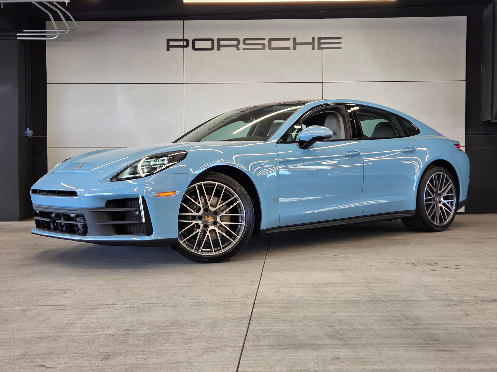 New 2026 Porsche Panamera