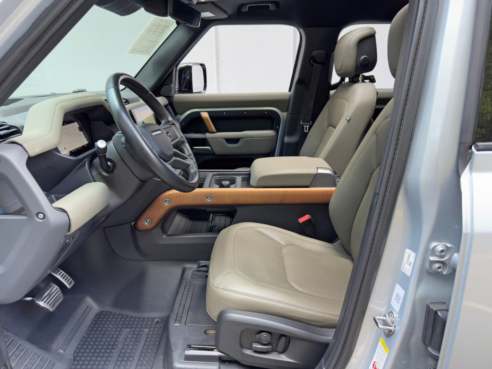 2023 Land Rover Defender 110 X