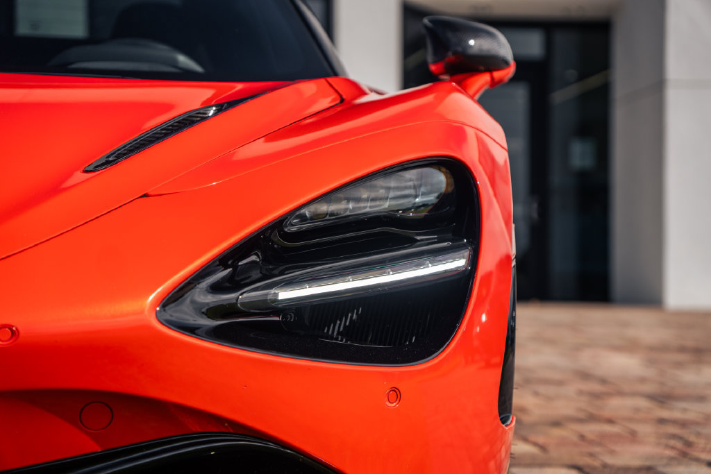 Used 2021 McLaren 720S Performance photo 11