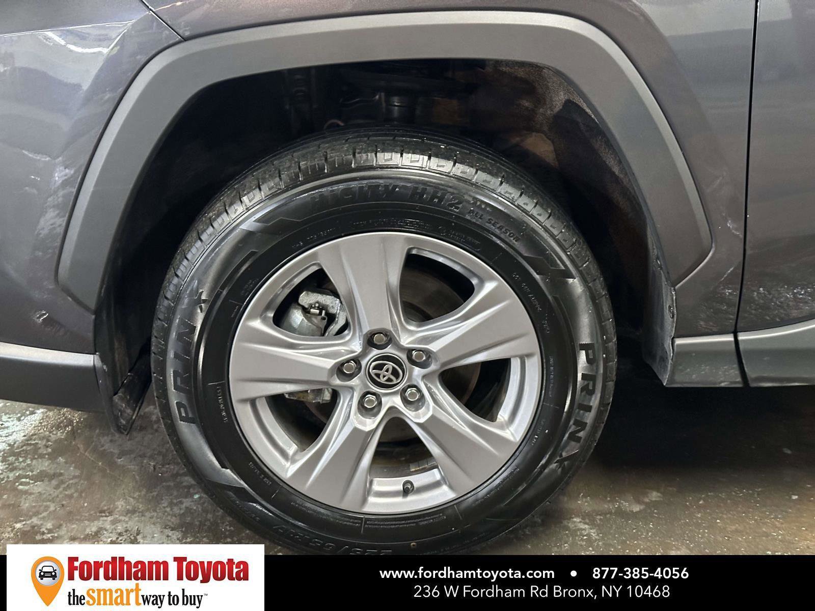 2025 Toyota RAV4 XLE