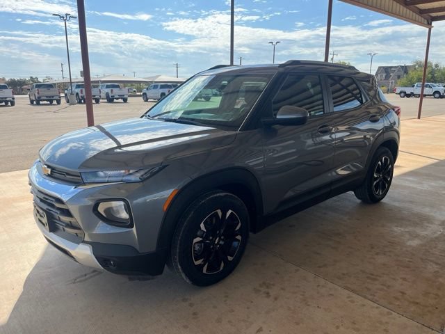 Used 2021 Chevrolet TrailBlazer LT w/ Sun and Liftgate Package