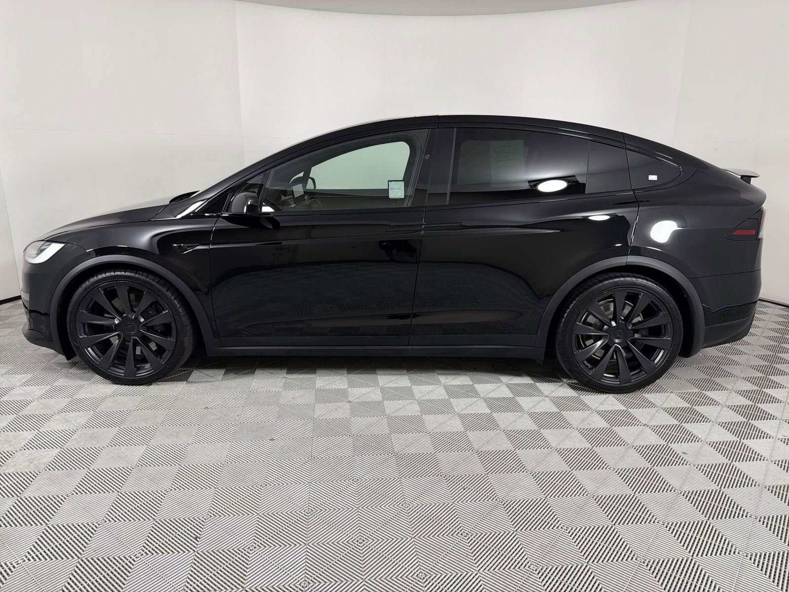 2022 Tesla Model X Plaid