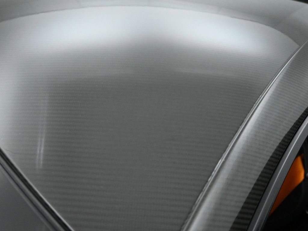 Used 2019 McLaren 600LT photo 17