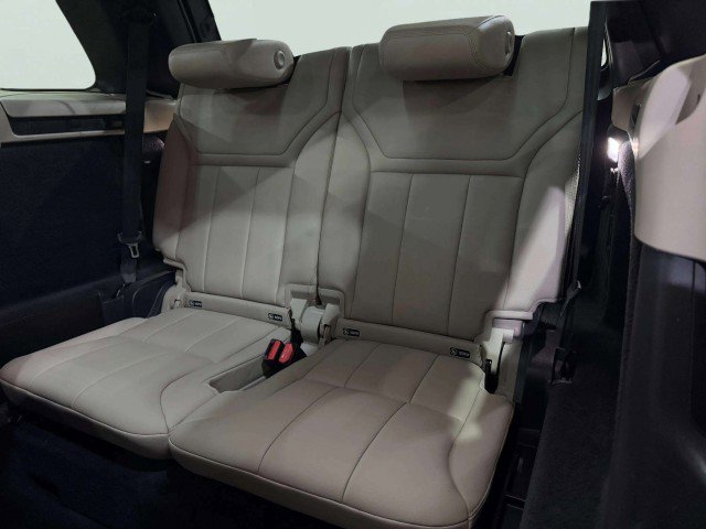 2017 Land Rover Discovery HSE