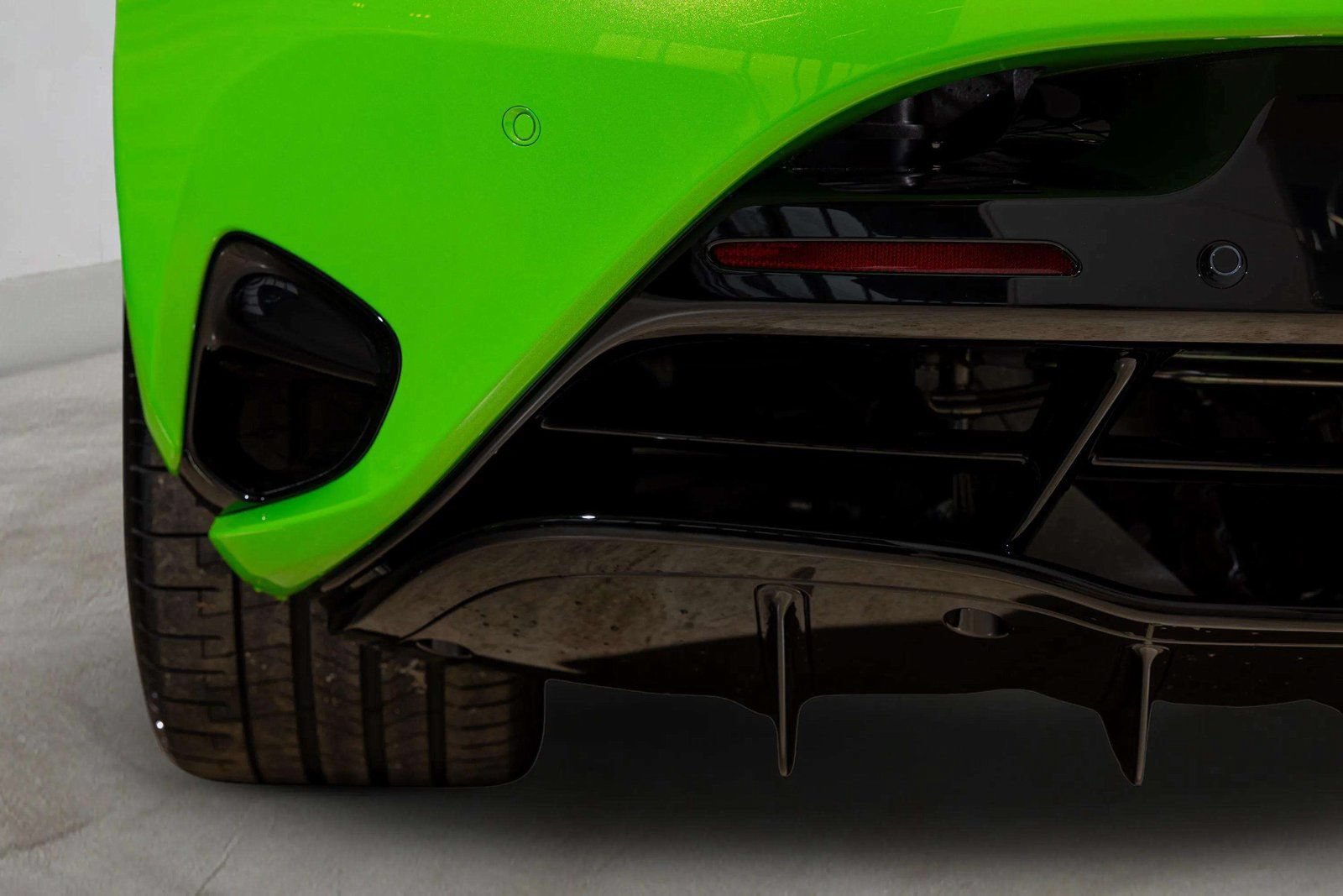 New 2026 McLaren 750S photo 37