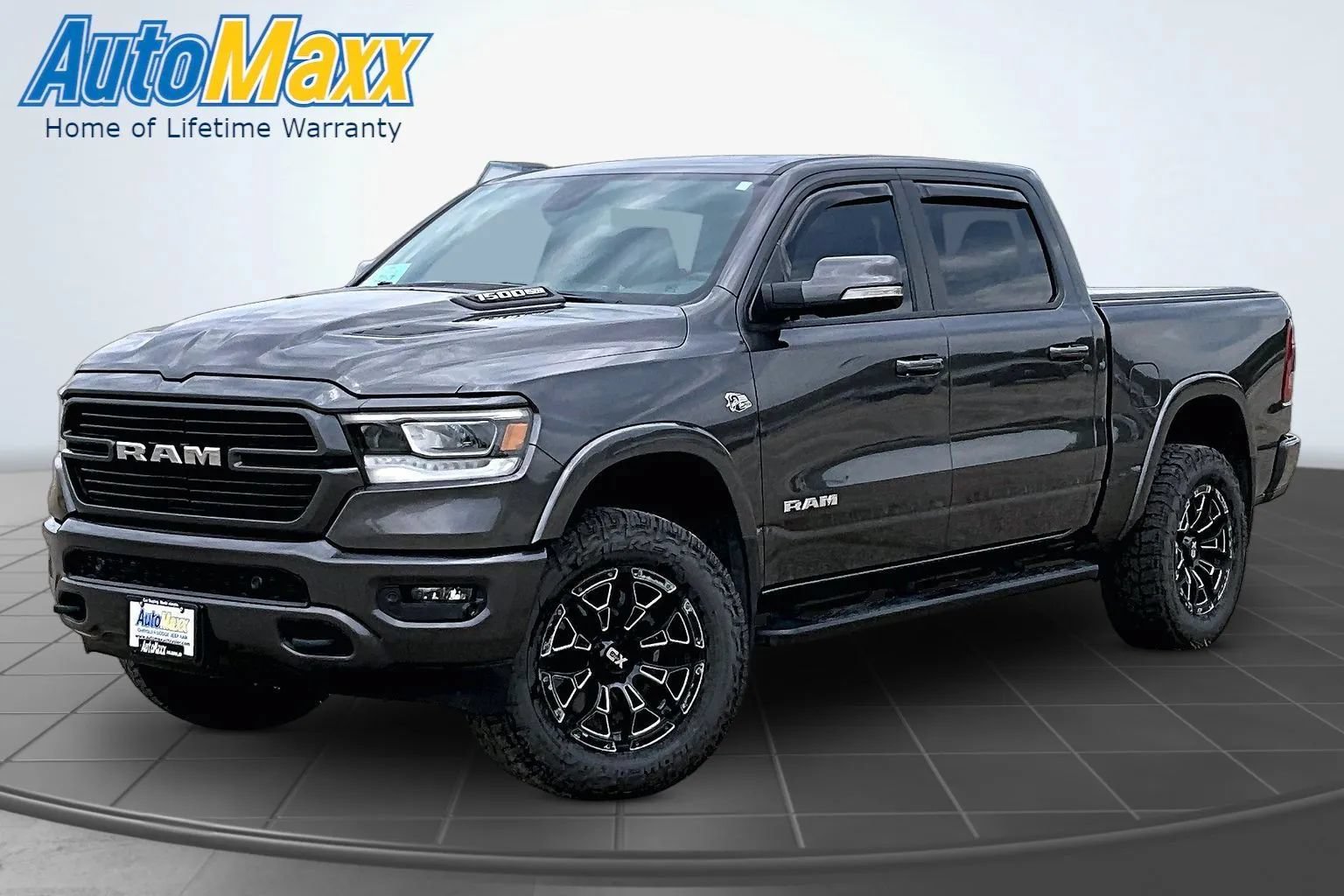 Used 2020 RAM 1500 Laramie w/ Sport Appearance Package
