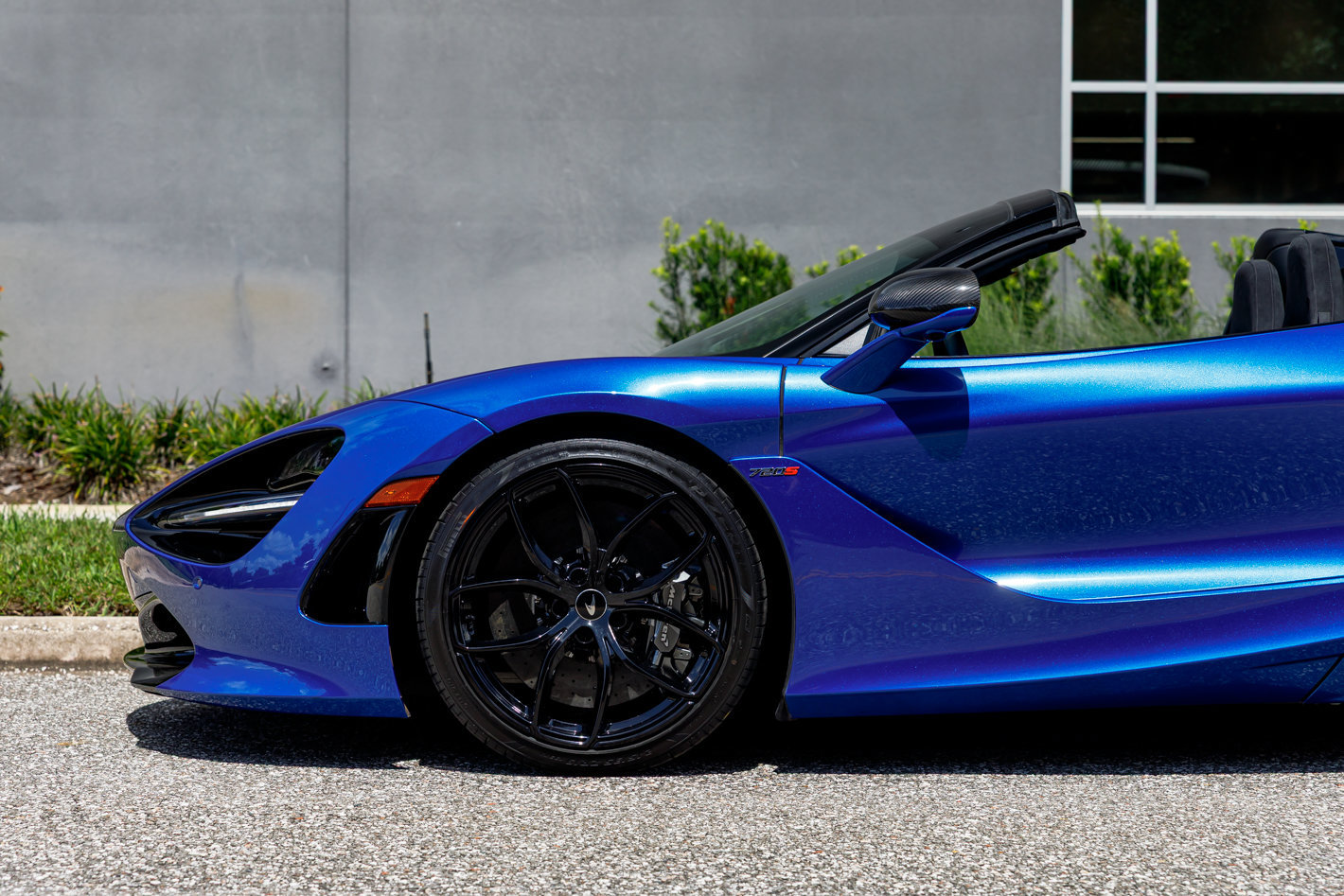 Used 2022 McLaren 720S Luxury photo 37