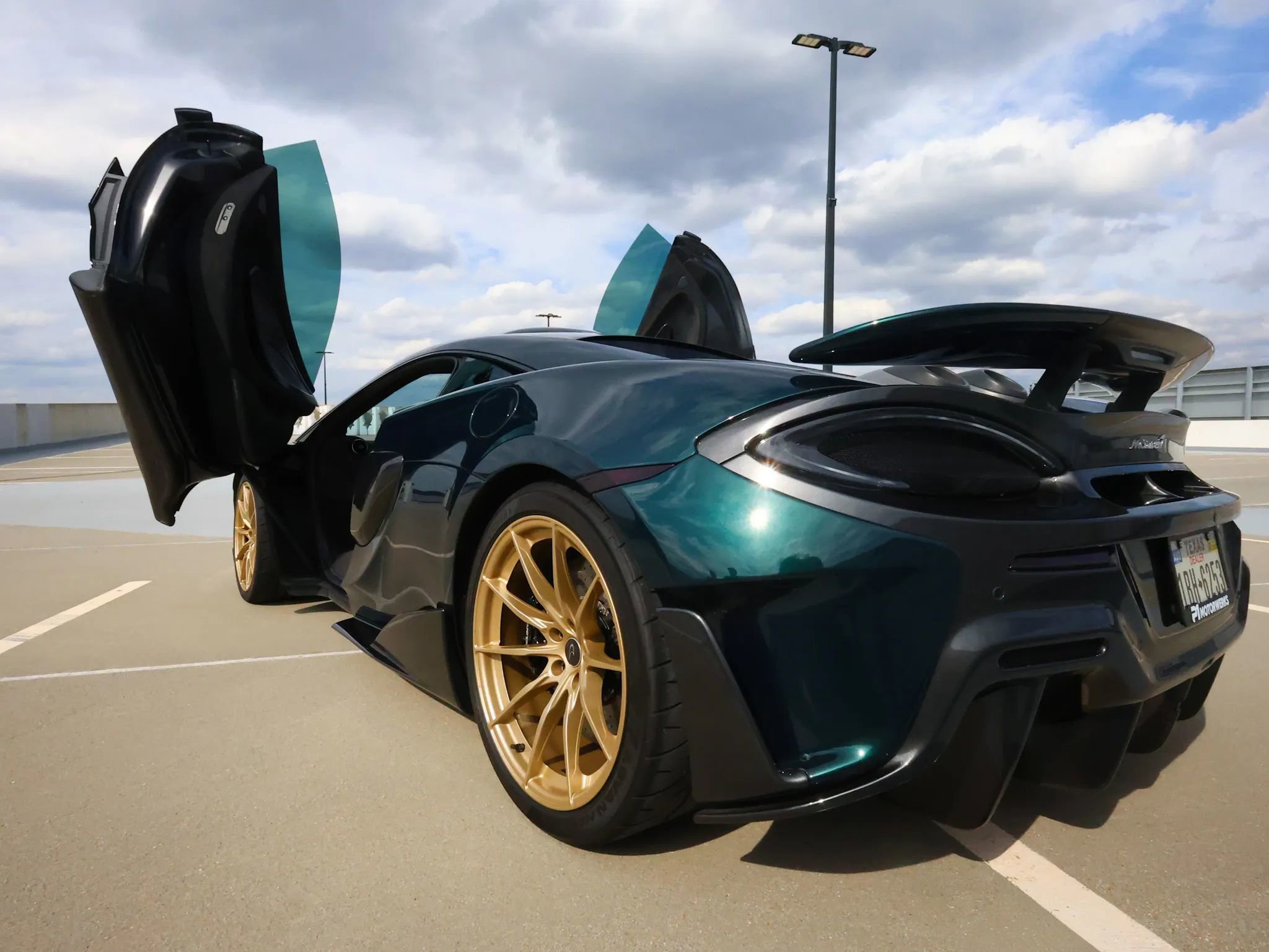 Used 2019 McLaren 600LT photo 43