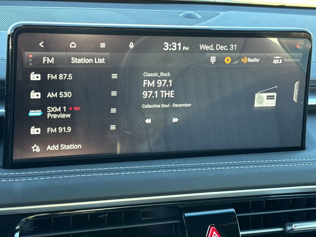 2025 Genesis G70 2.5T