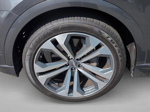 2019 Audi Q8 Premium Plus