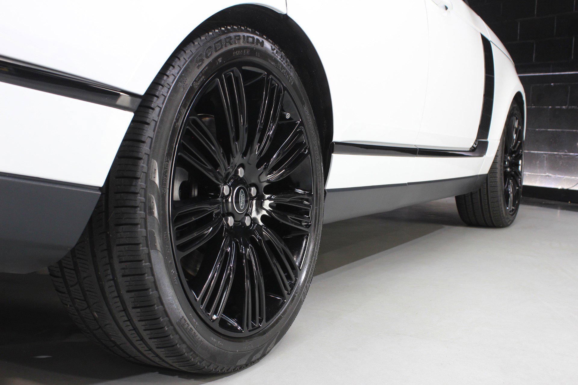 2021 Land Rover Range Rover Westminster Edition