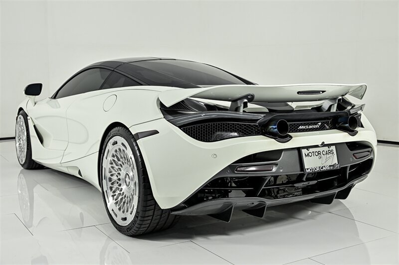 Used 2021 McLaren 720S photo 12