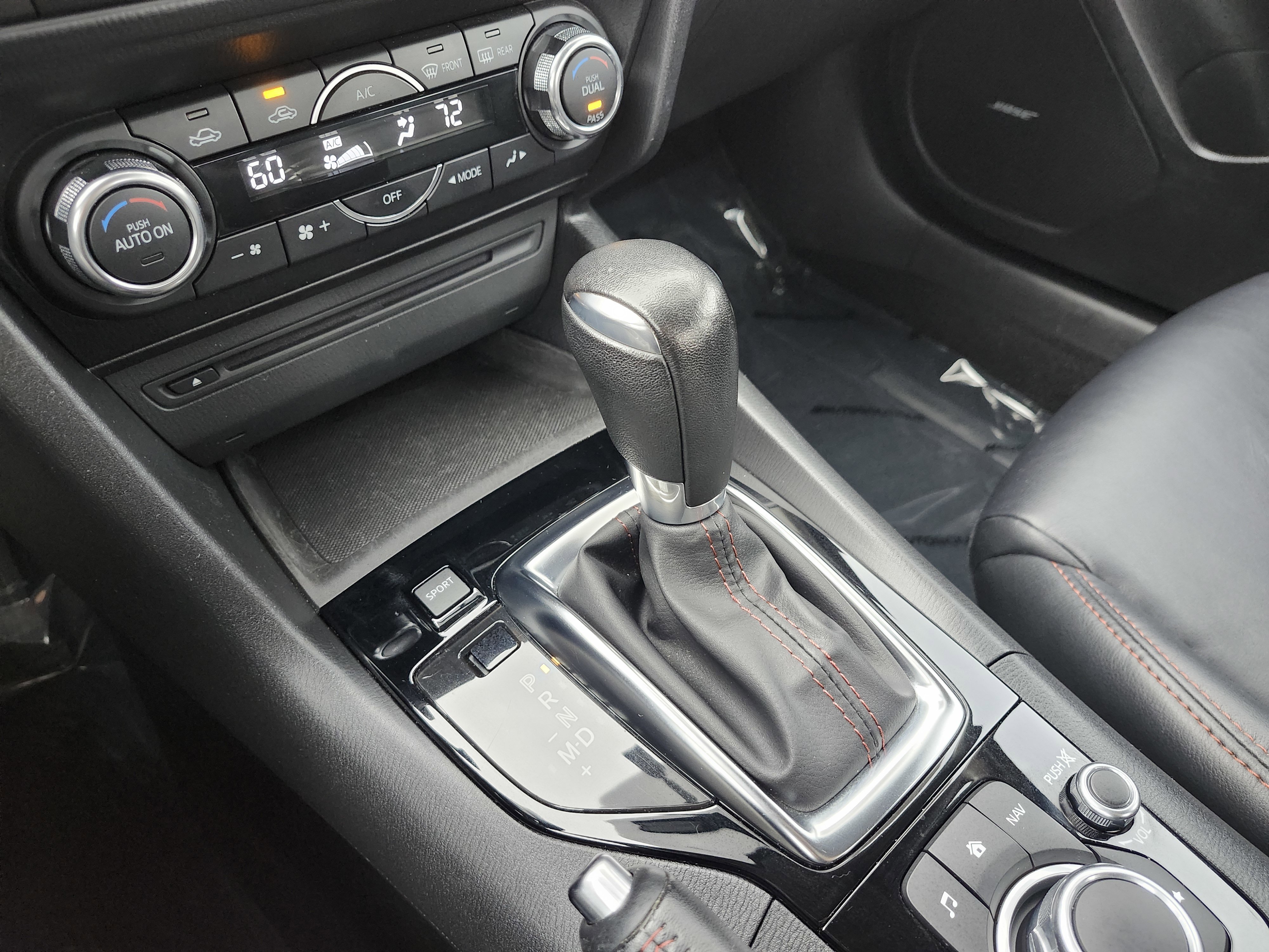 2014 MAZDA Mazda3 s Touring