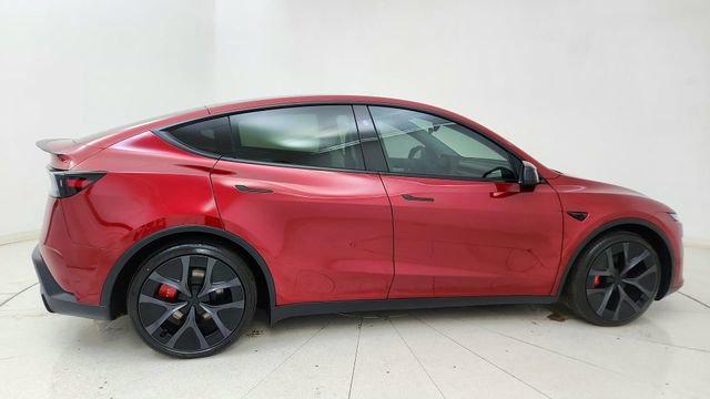 2026 Tesla Model Y Performance