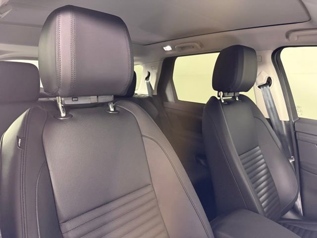 2025 Land Rover Discovery Sport S
