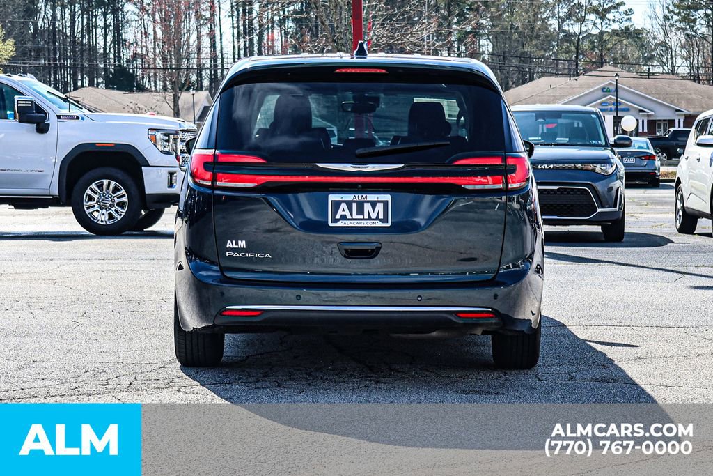 2024 Chrysler Pacifica Touring-L