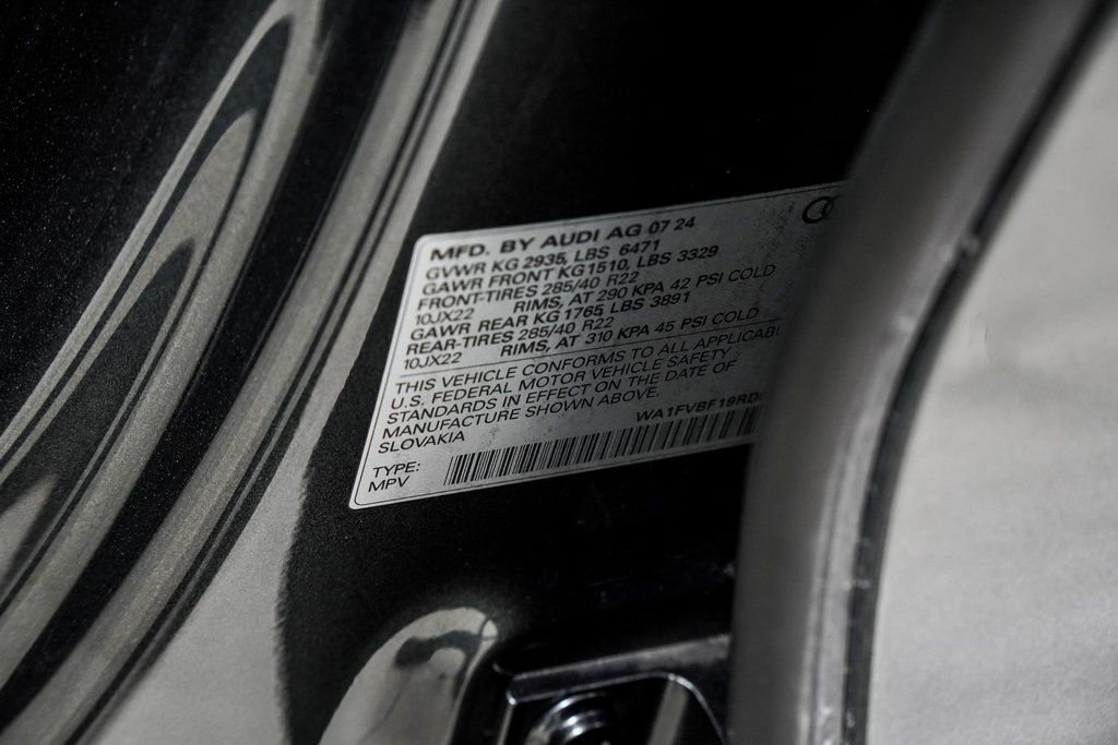 2024 Audi Q8 Prestige