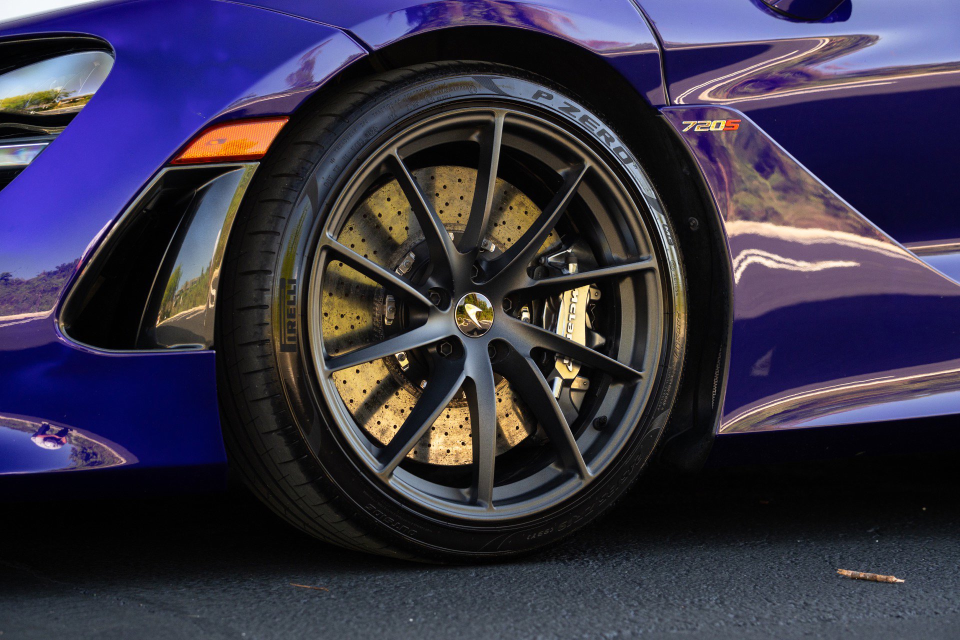 Used 2020 McLaren 720S photo 25