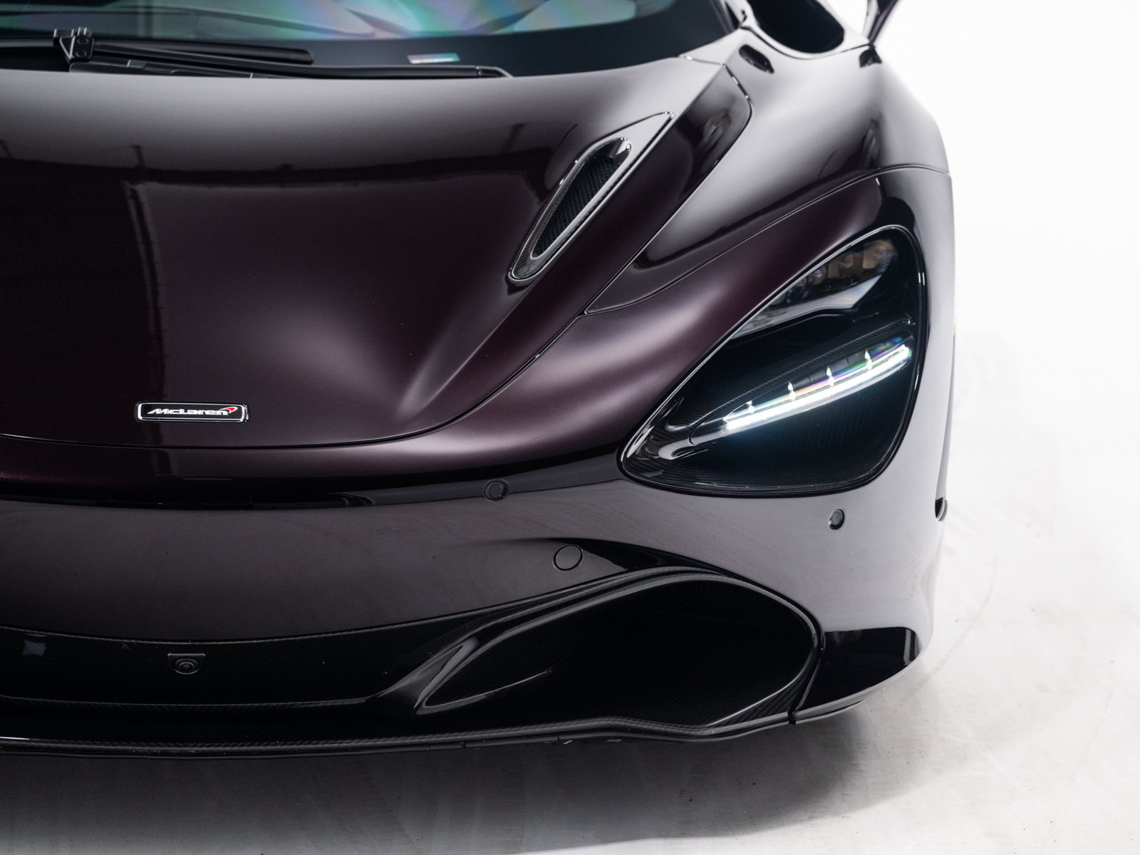 Used 2018 McLaren 720S Luxury photo 23